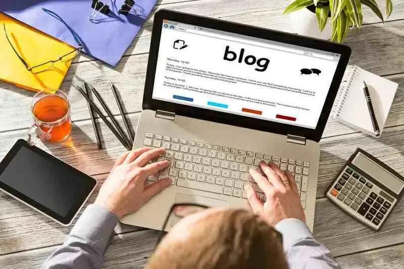 How To Make Money With a Blog? (Ultimate Guide)